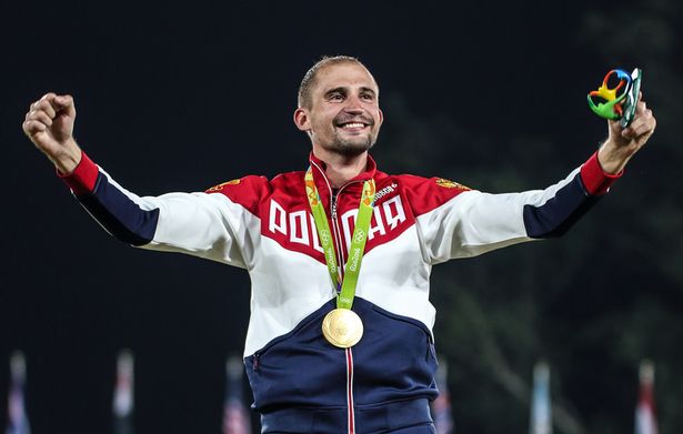Quem é o campeão olímpico russo que rompeu laços com Putin