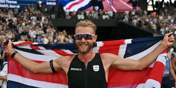 Agate de Sousa é quinta no comprimento no Meeting de Londres com Josh Kerr a bater velho recorde mundial da milha