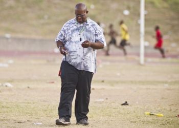 Faleceu Stephen Francis, o lendário treinador de sprinters jamaicanos