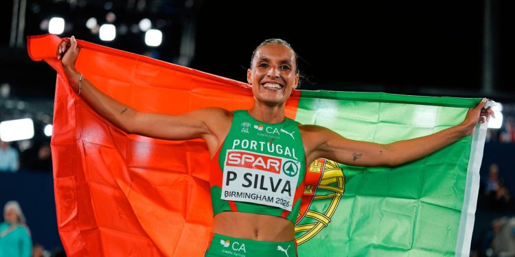 Europeu de Birmingham: Medalha de bronze para Patrícia Silva nos 1.500 m