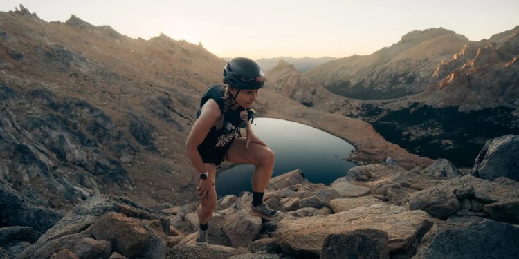 Ultramaratonista de montanha canadiana Kalie McCrystal está desaparecida nos Alpes Suíços