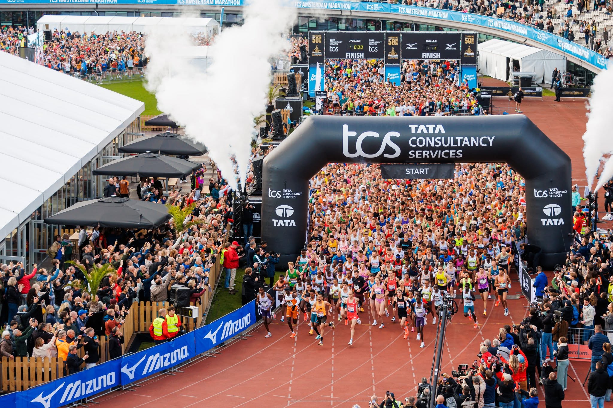 Etíopes vencem Maratona de Amesterdão com 11 atletas abaixo das 2h06m