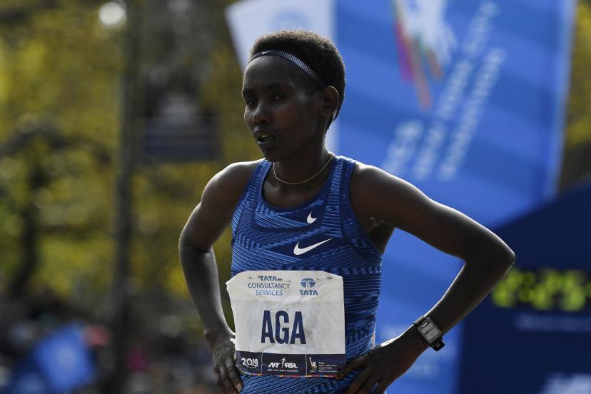 Etíope Ruti Aga, vencedora da Maratona de Tóquio de 2019, suspensa por 6 anos por doping e manipulação